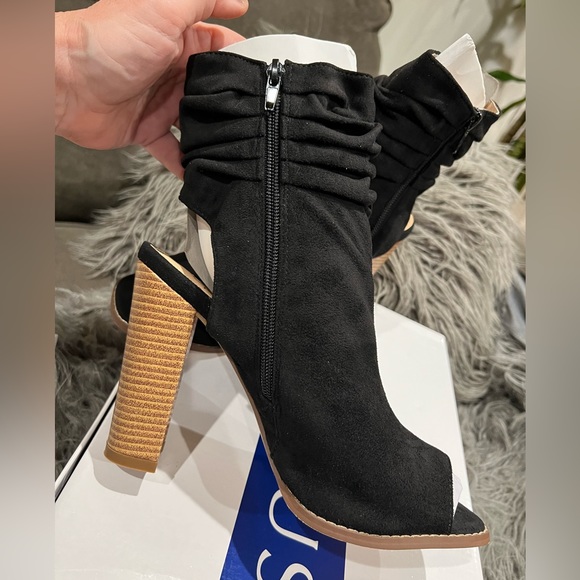 NEW VENUS Vegan Sexy Slouchy Peep Toe Open Back Boots - Picture 5 of 6